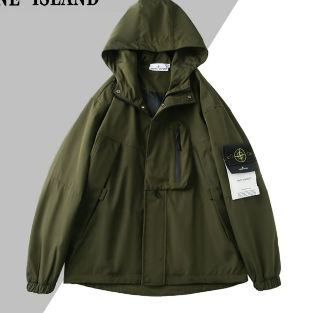 Stone Island medallion work function pocket rash jacket